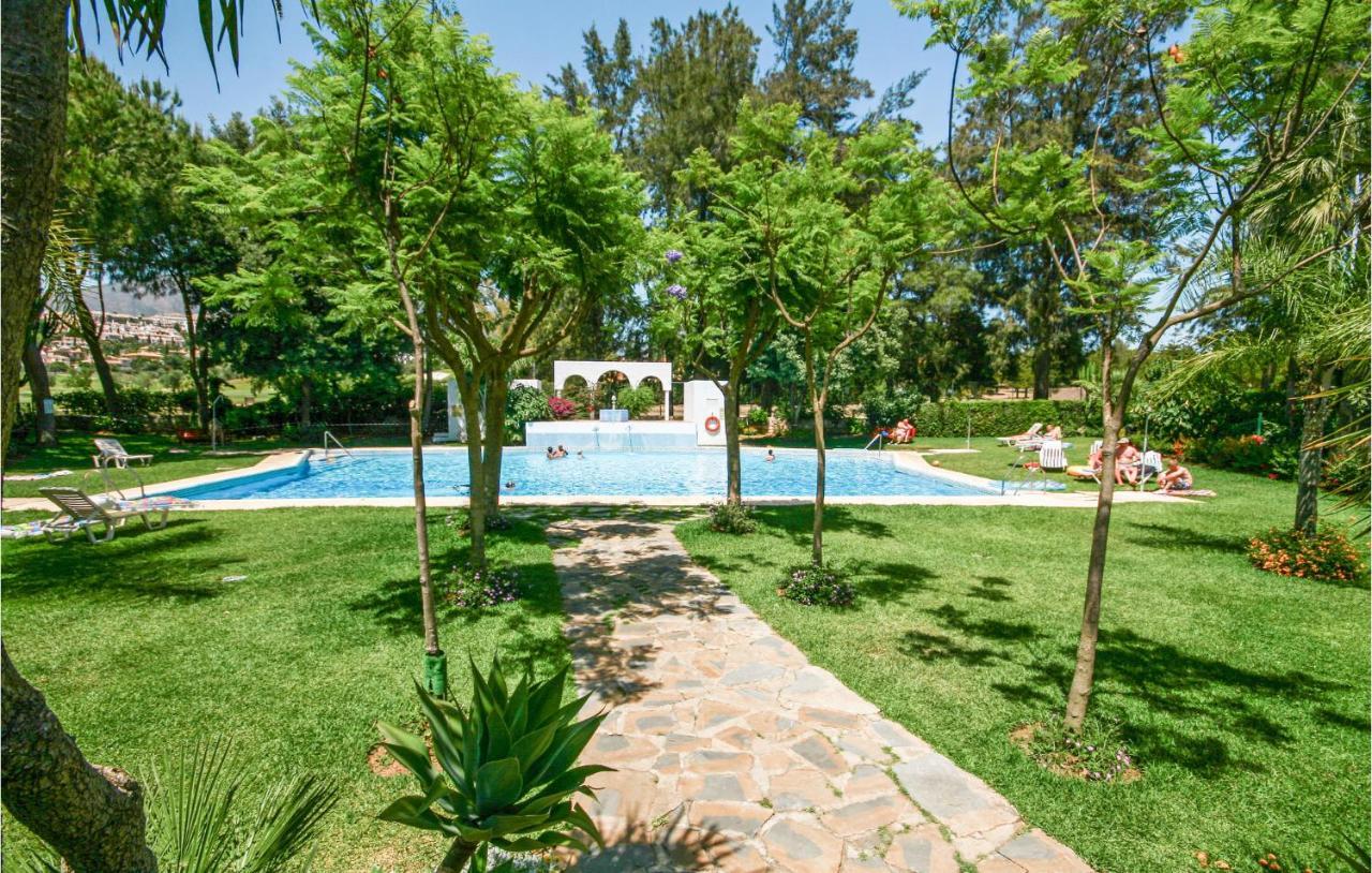Nice Apartment In Mijas Costa With Kitchen Fuengirola Exterior foto