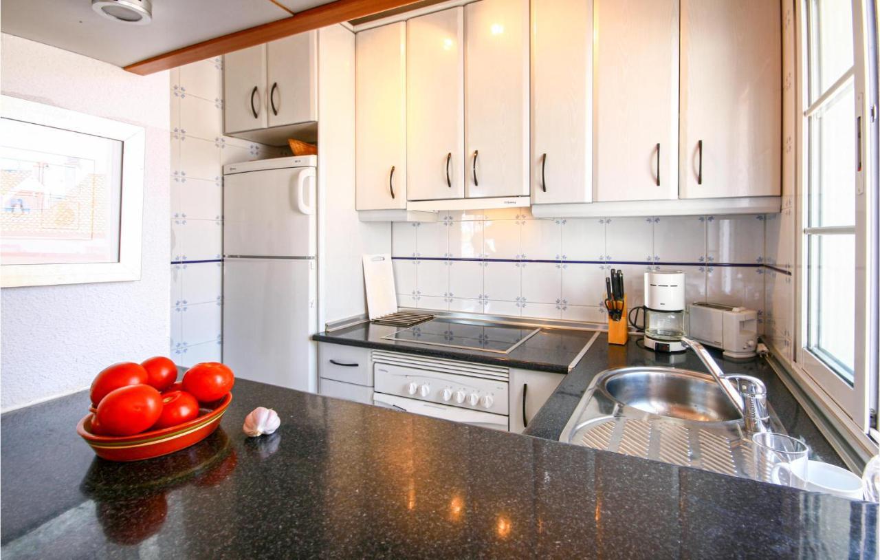 Nice Apartment In Mijas Costa With Kitchen Fuengirola Exterior foto